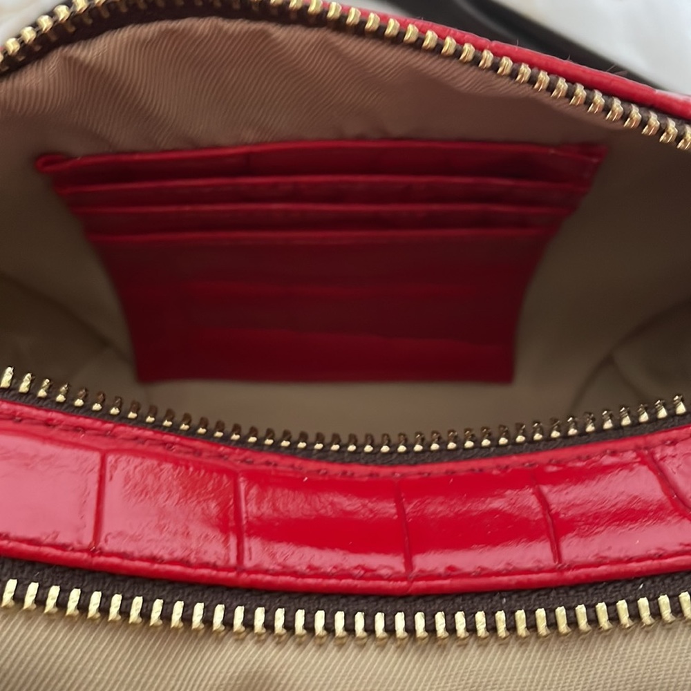 Valentina Red Cylinder Handmade Italian Handbag - Picture 5 of 9
